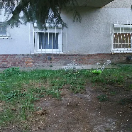 Apartament Eszter Piroska Apartman *